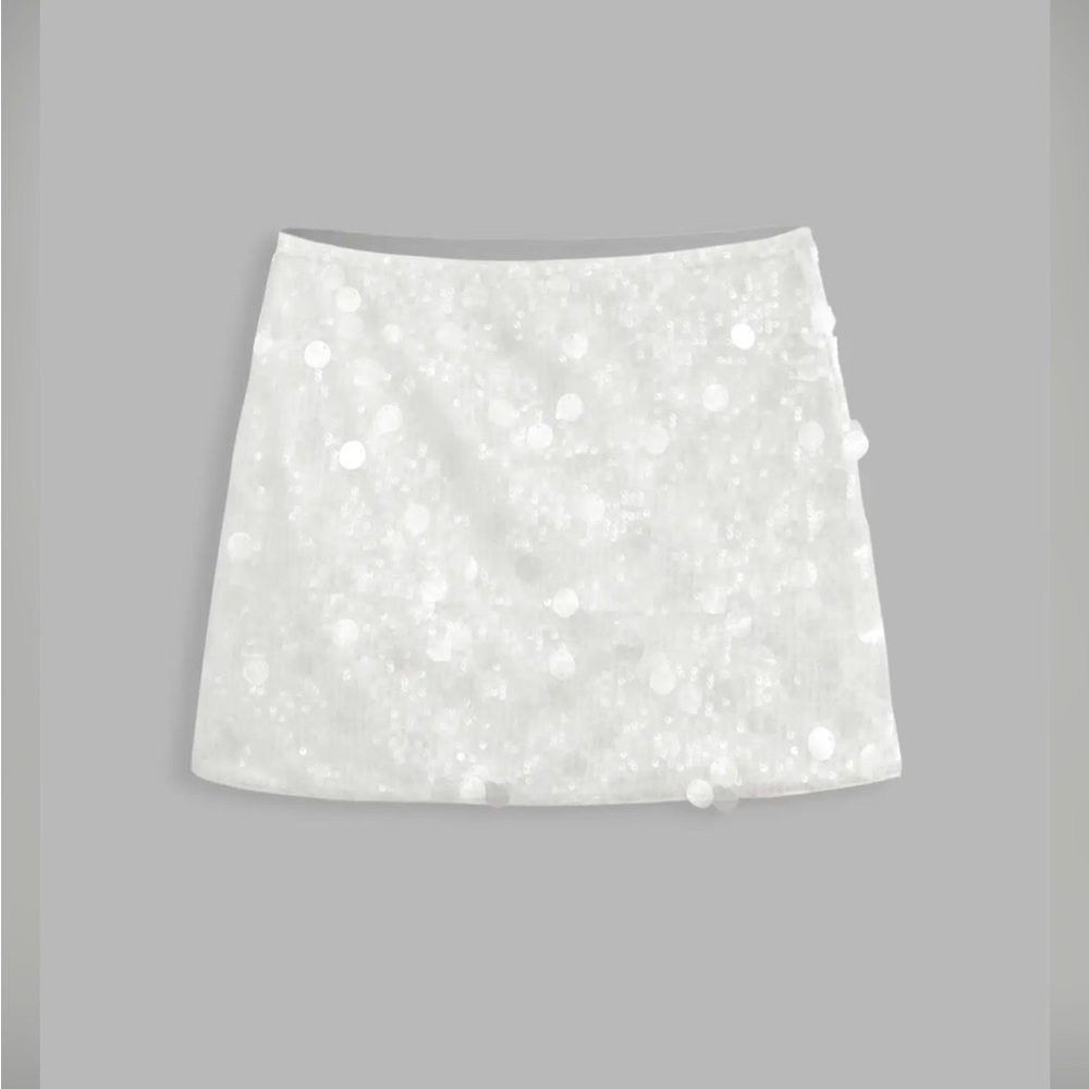 WHITE SEQUIN MINI SKIRT